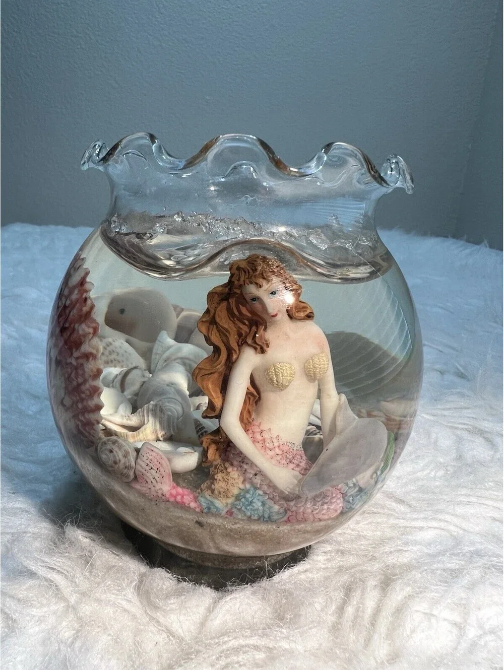 ocean-themed gel candle with a Mermaid